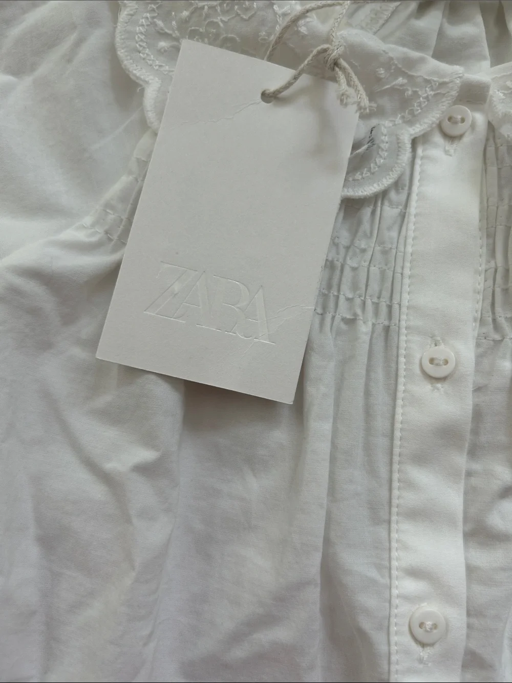 Zara White Embroidered Cotton Peter Pan Collar Blouse